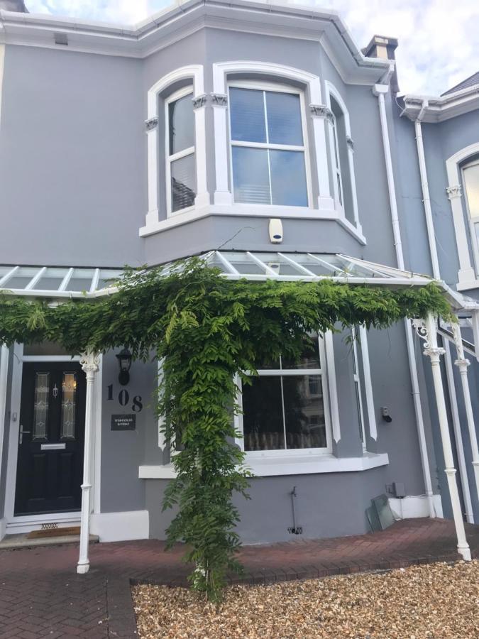 Wisteria House Apartment Плимът Екстериор снимка