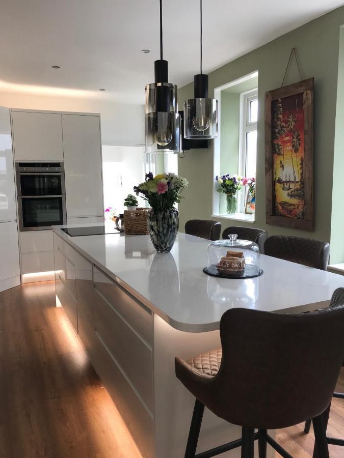 Wisteria House Apartment Плимът Екстериор снимка